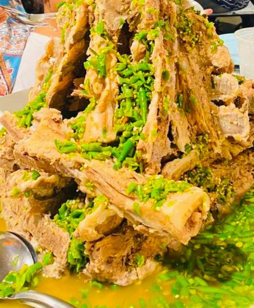 Sườn cay thái lan